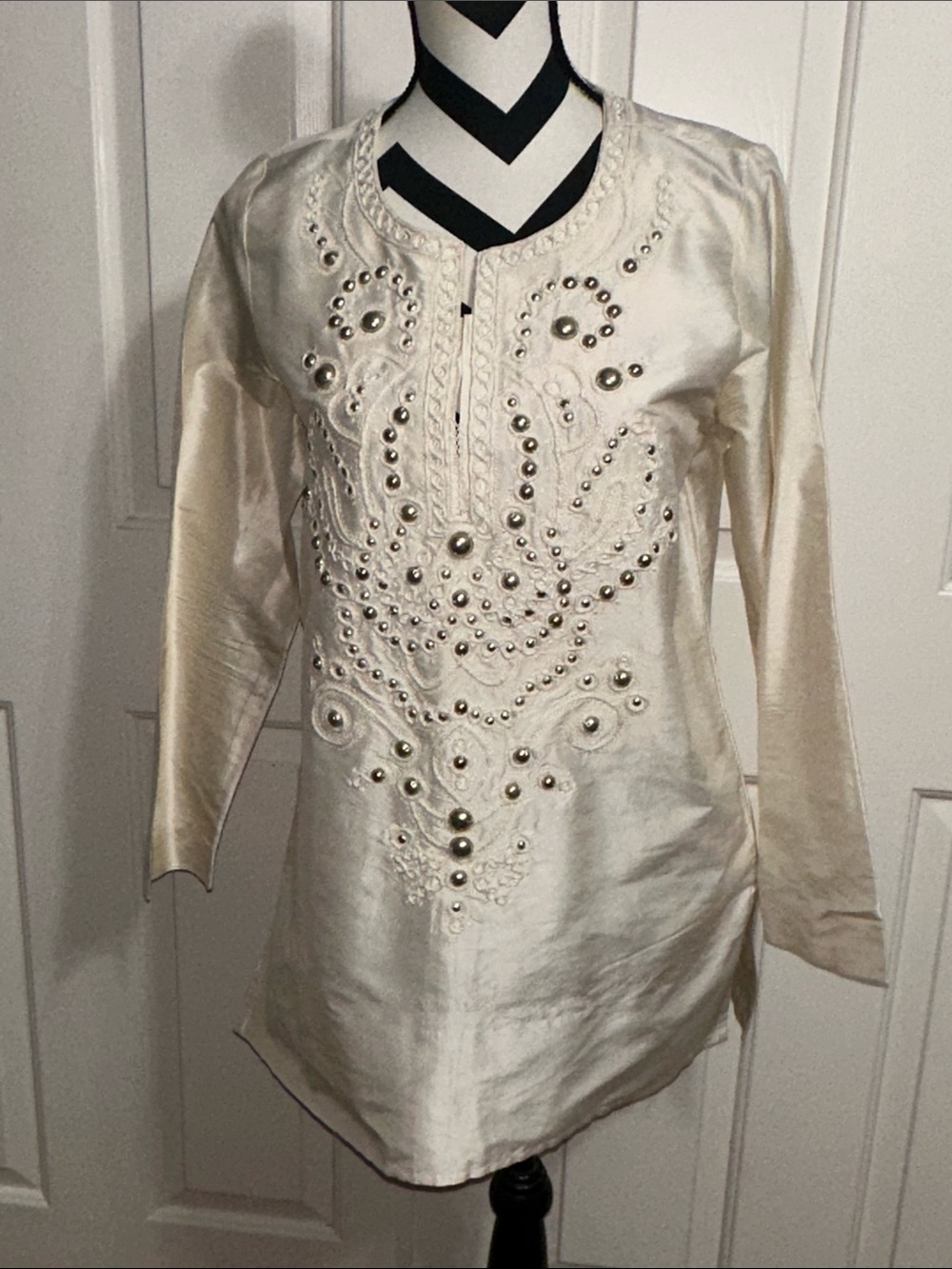Sachin + Babi Cream Embellished Long-Sleeve Tunic